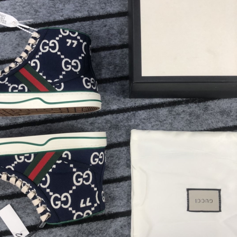 Gucci Casual Shoes